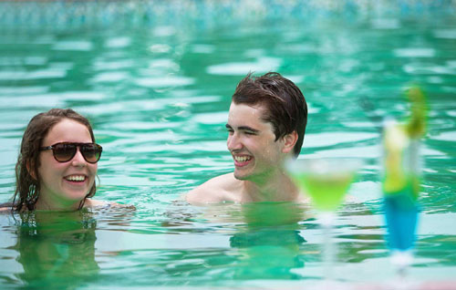 07-swimmingpool1